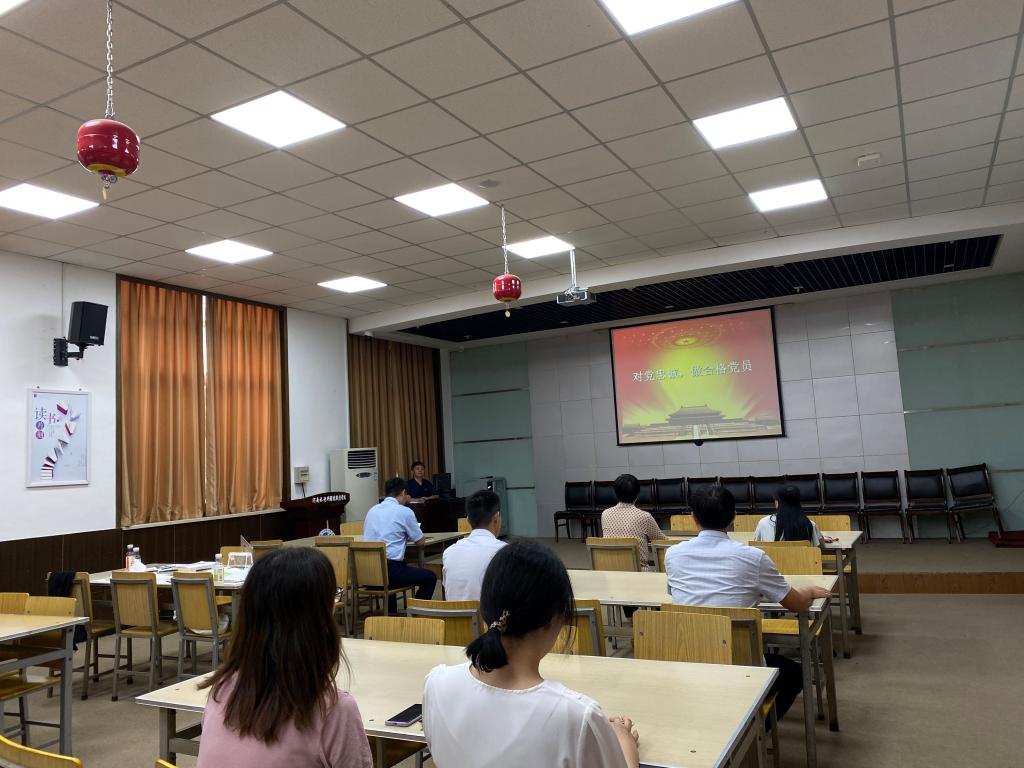 谈球吧体育官网入口
