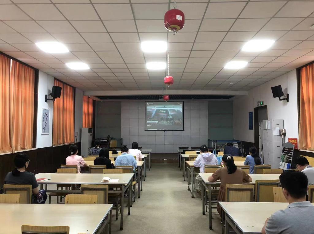 谈球吧体育官网入口